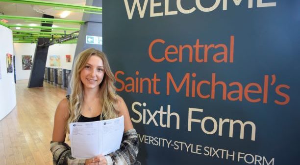 Student Lilly Paterson with her results